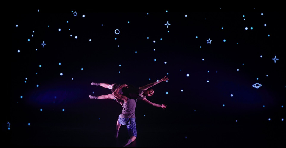 Figure 3: Dot, Maduixa Teatre